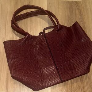 Brand new Burgundy Women's Tote Bag